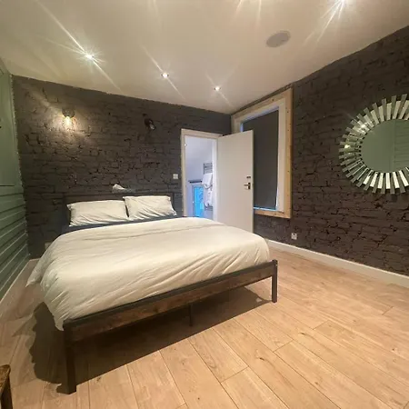 Sleek 1bd Retreat Near Heathrow & Elizabeth Line Apartment Cowley (Greater London)
