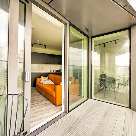 Apartment Contractor 1br, Long Stay, Fast Wifi, Near Tube