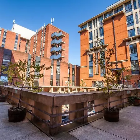 Lse Rosebery Hall Apartment London