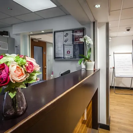 Lse Rosebery Hall Apartment London
