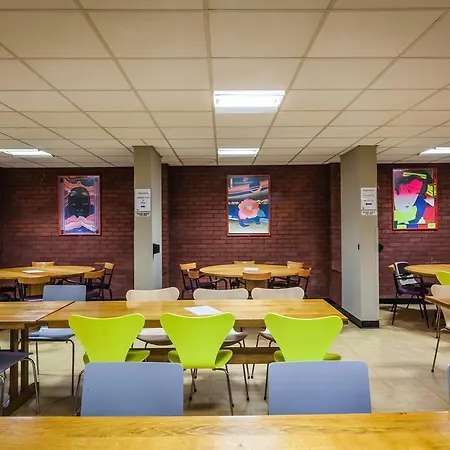 Apartment Lse Rosebery Hall