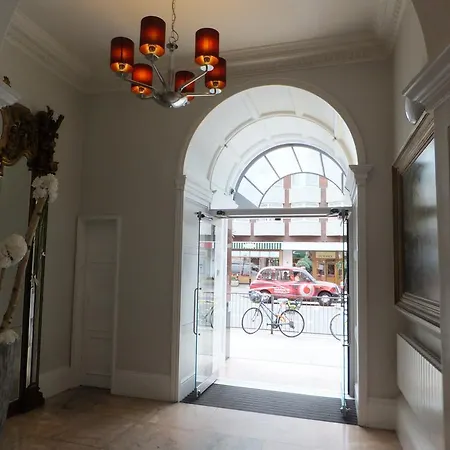 Thistle Bloomsbury Park Отель 3*