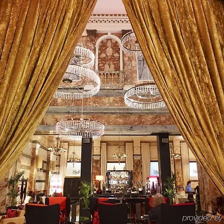 The Grand At Trafalgar Square Hotel Londres