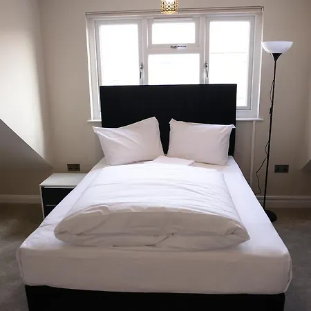 The Armitage Pensjonat 2*