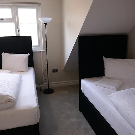 The Armitage 2* Greenwich