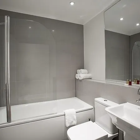 Aparthotel Apple Limehouse 4*