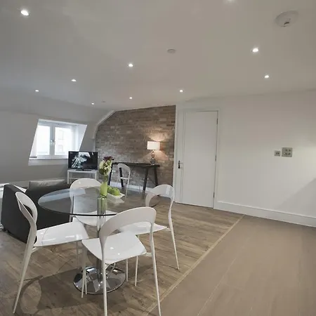 Apple Limehouse 4* Richmond (Greater London)