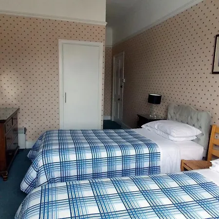 Dillons Guest house