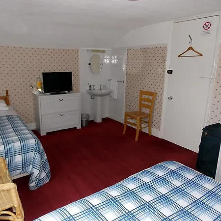 Dillons Guest house London