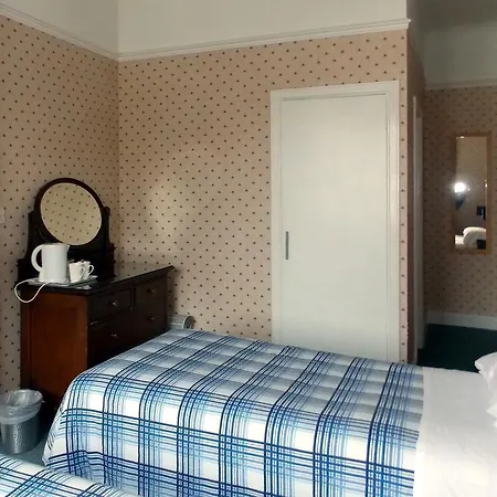 Guest house Dillons