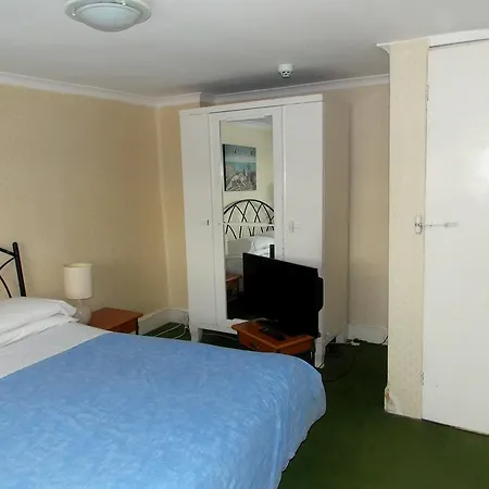 Guest house Dillons 3*