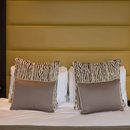 St George's - Wembley Hotel 4*