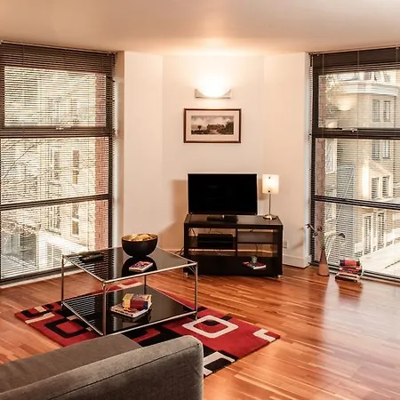 Apartment The Pavilions *