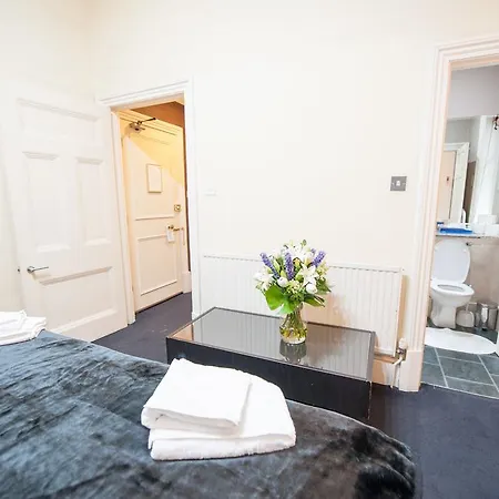 Knightsbridge Hotel 4*