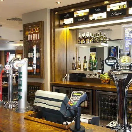 Premier London Heathrow Terminal 5 Hotel West Drayton (Middlesex)