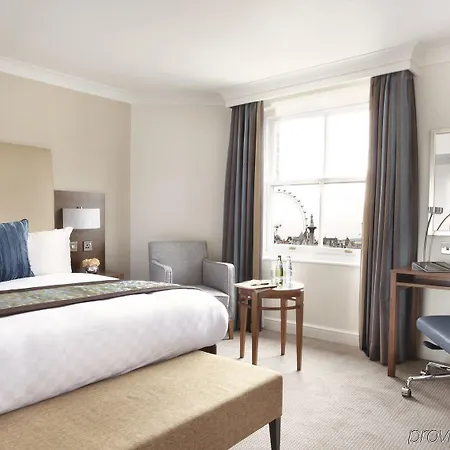 Thistle Piccadilly 4*
