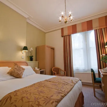 Phoenix 4*