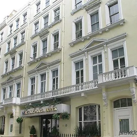 Norfolk Plaza Hotel