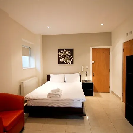 Apartment St House Serviced By Concept London