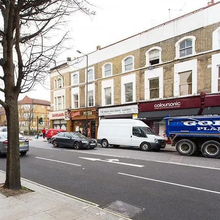 406 Harrow Guest house London