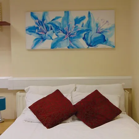 Excel Guesthouse Hotel