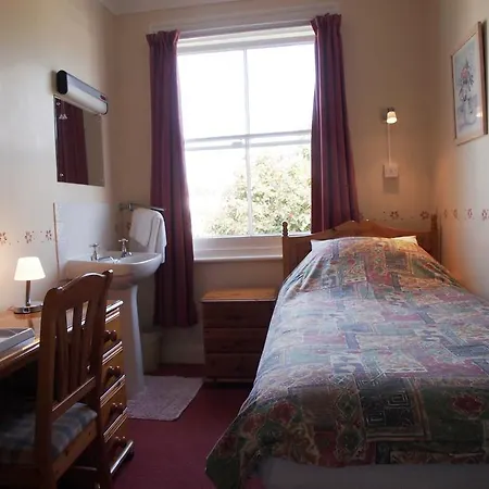 Kandara 3* London