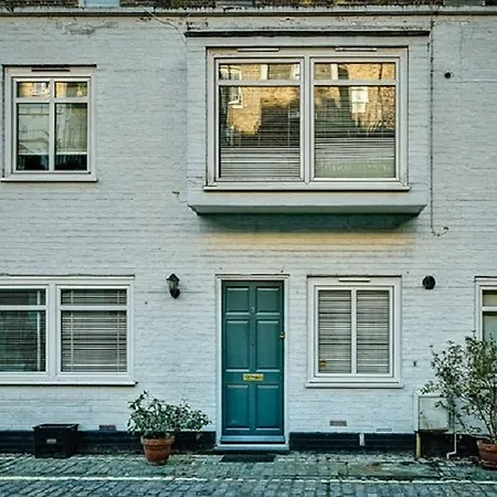 The Crescent Hyde Park