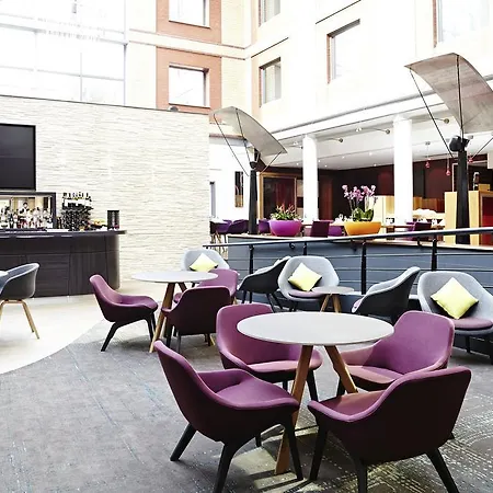 Novotel London Heathrow Airport M4 Jct. 4 4*
