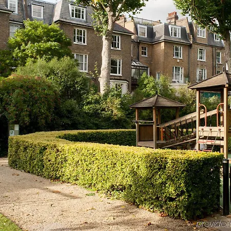 Europa House Apartahotel Londres