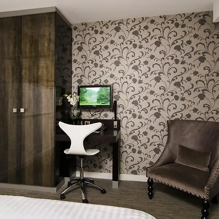 The Hide London 4*