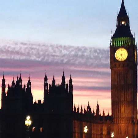 Appartamento Sabellis House - Moments From The Big Ben Londra