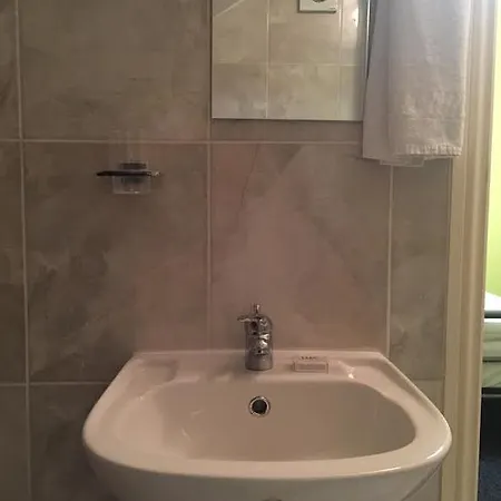 Olympus Hotel London