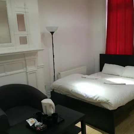 Duke Of Fife Hotel 2*