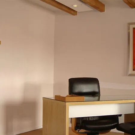 Aparthotel Fox