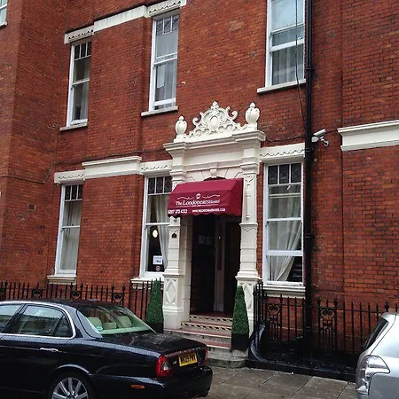 Vandrarhem Barkston Earls Court *