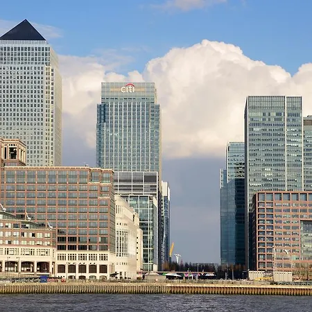 Canary Riverside Plaza 5* Londra