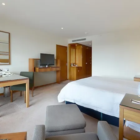 Canary Riverside Plaza Otel 5*