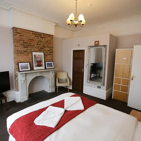 Hotel Manor House London