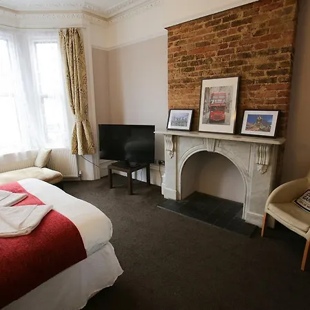 Manor House London Woodford