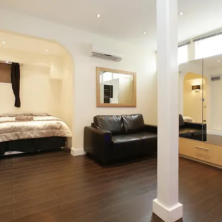 Apartment Cumberland London