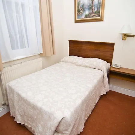 Hotel St George's Londýn