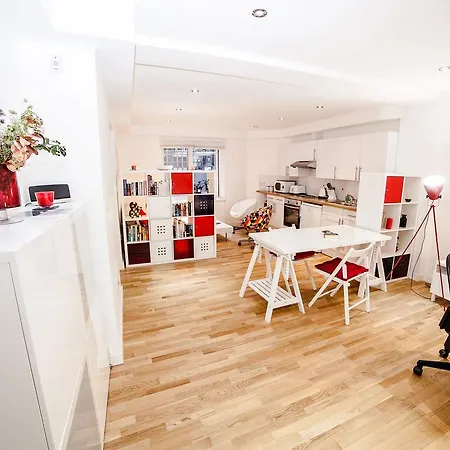 Cavendish Apartment London