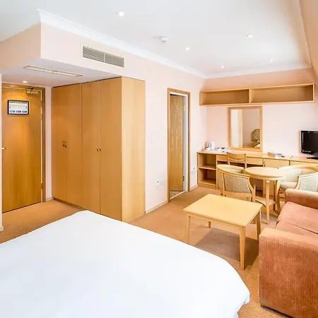 Hostel St Georgio Ilford