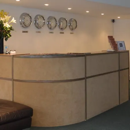 Hotel Bridge