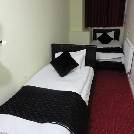 View - Road Market Hotel 2*
