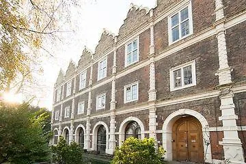 Hotel Yha Holland Park