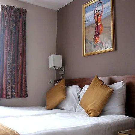 Hotel Sheriff 3*