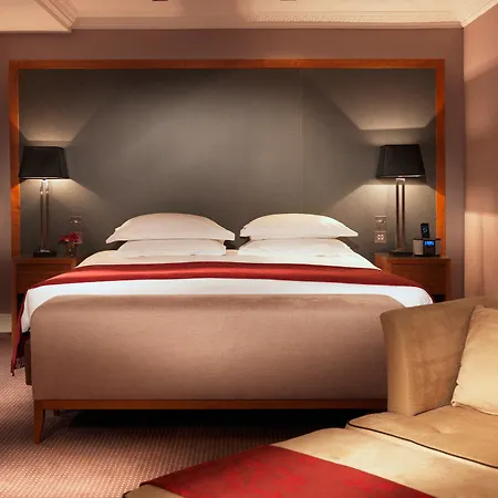 Hotel Royal Garden 5*
