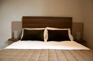 Avni Kensington Hotel 3*