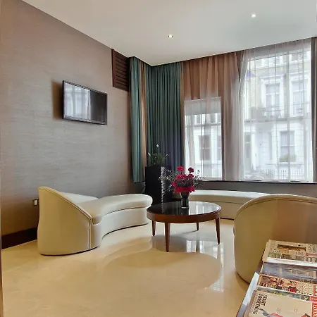 Park Grand Kensington Hotel 4*
